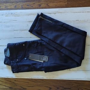 NWT - 1822 Jeans Size 8